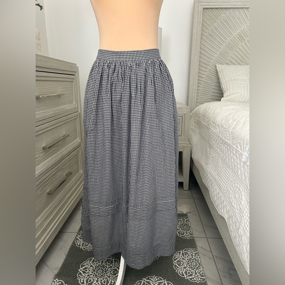 GAP Black and White Check Maxi Skirt - Picture 3 of 16